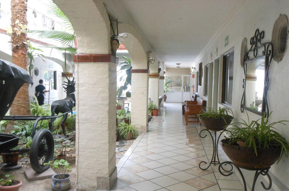 Hotel Gya Express アグアスカリエンテス エクステリア 写真